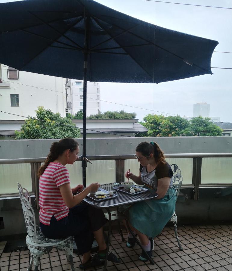 Atami Onsen Guest House Megumi Exterior photo